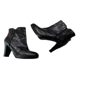 Lauren Ralph Lauren Sz 5B Marcy Black Leather Ankle Boots Shoes Bootie Zip Heel